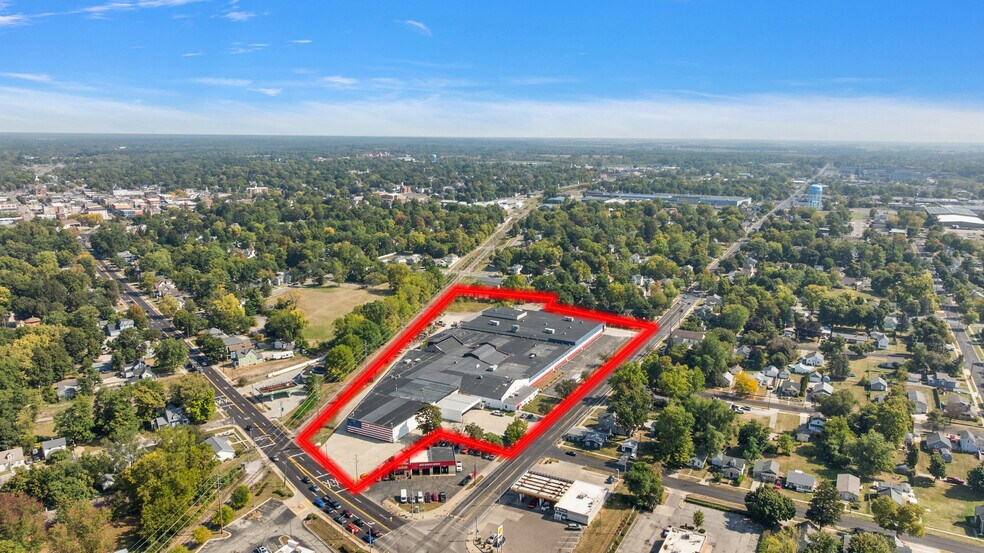 More Photos Of 412 W Beecher St, Adrian Manufacturing For Lease