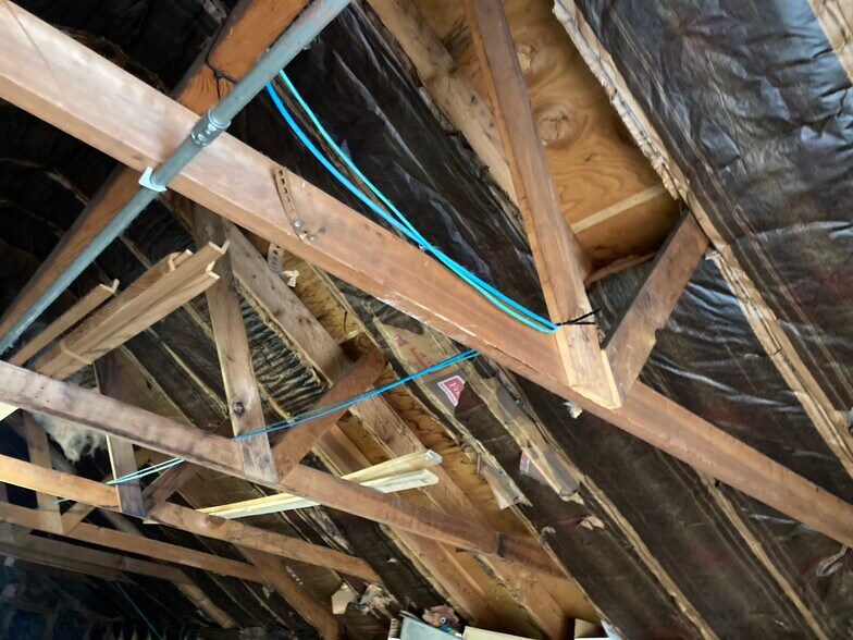 More Photos Of 2715-2719 W Broadway Ave, Minneapolis Fast Food For Sale