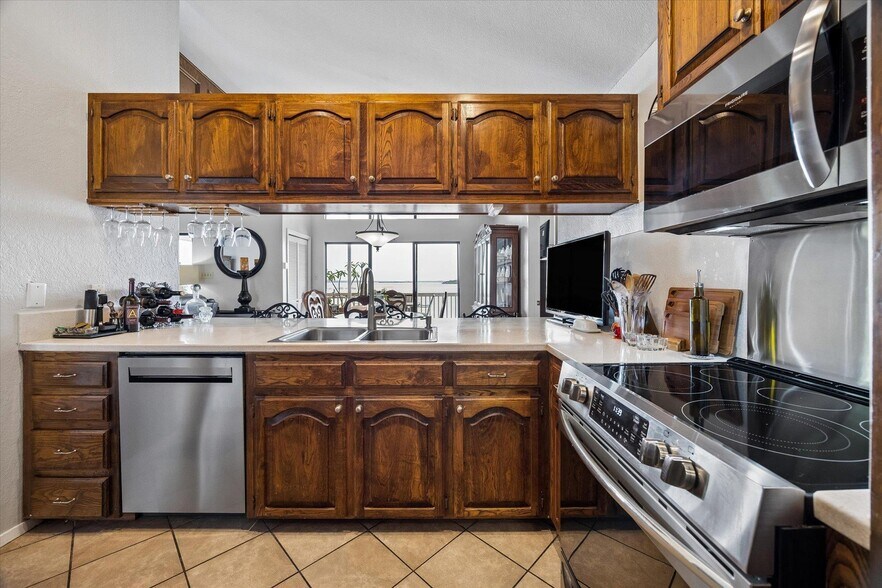 More Photos Of 1704 County Road 128, Burnet Specialty For Sale