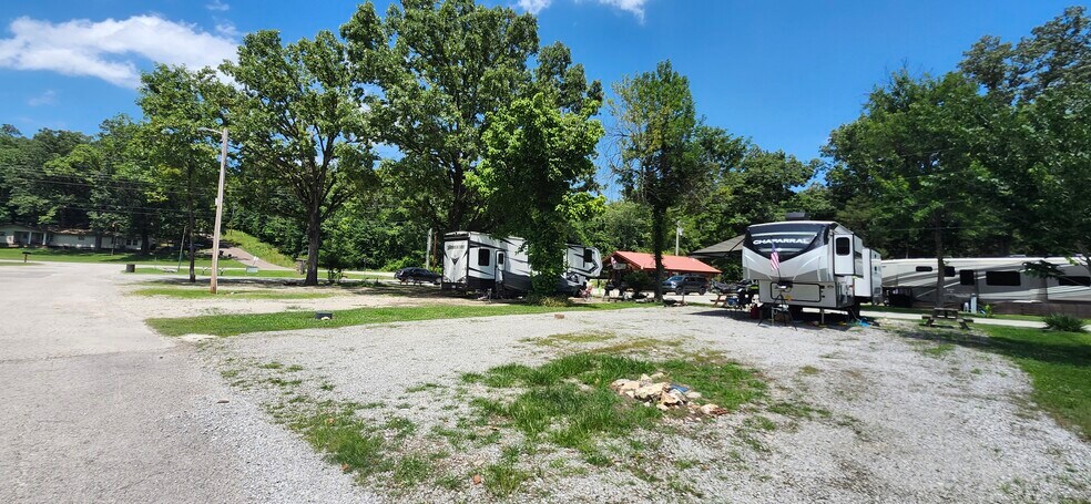 More Photos Of 469 River Rd, Lakeview Trailer Camper Park For Sale