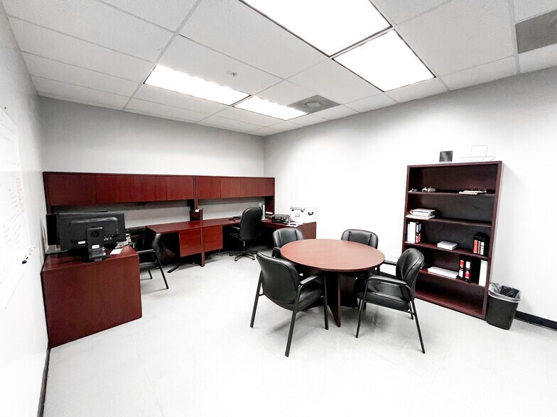 More Photos Of 7995 E Interstate 20 E, Odessa Warehouse For Lease