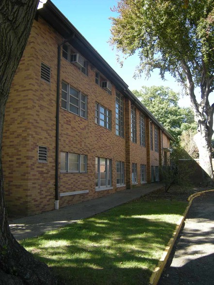 Primary Photo Of 264 Harrison Ave, Passaic Office For Sale