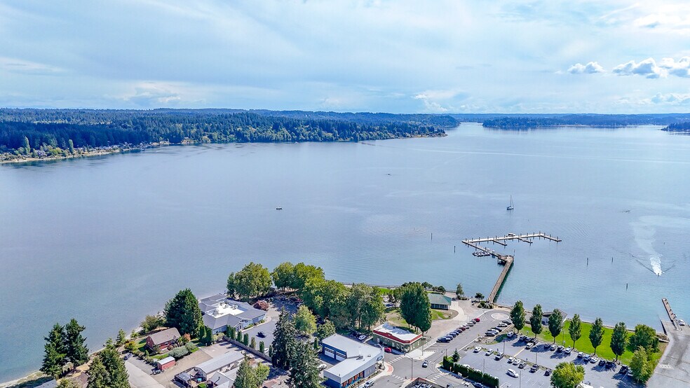 More Photos Of 3212 Byron St, Silverdale Office For Sale