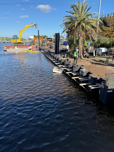 More Photos Of 128 S Beach St, Daytona Beach Apartments For Sale