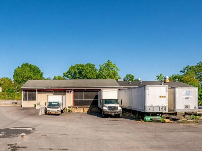 More Photos Of 8060 Washington Blvd, Jessup Warehouse For Lease