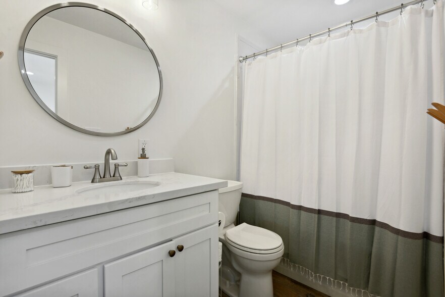 More Photos Of 437 Webster St, Bay Saint Louis Apartments For Sale