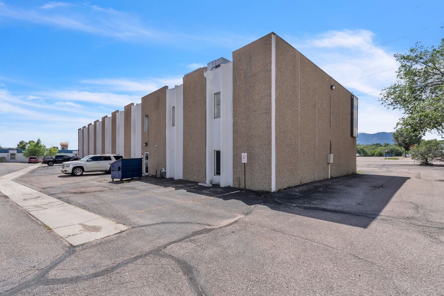 More Photos Of 225 S Academy Blvd, Colorado Springs Office For Sale
