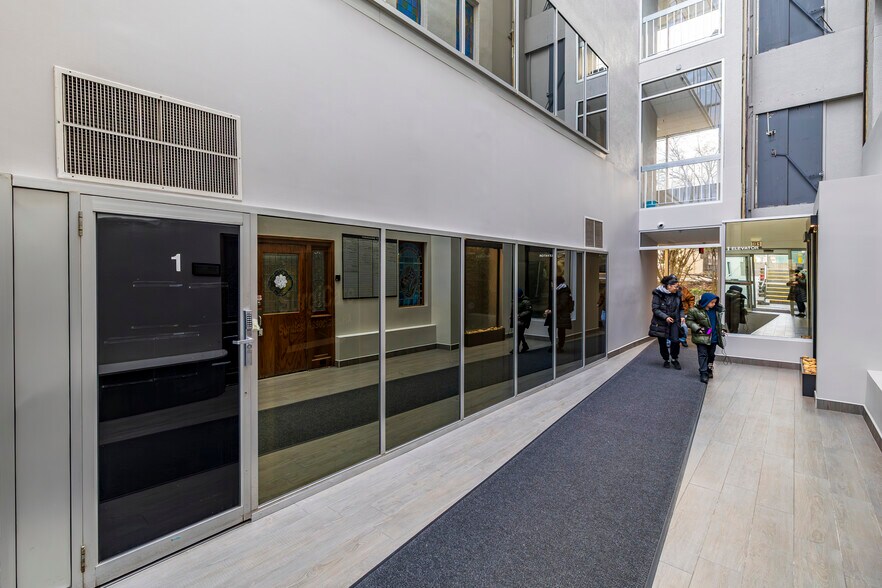 More Photos Of 15-01 Broadway, Fair Lawn Medical For Sale