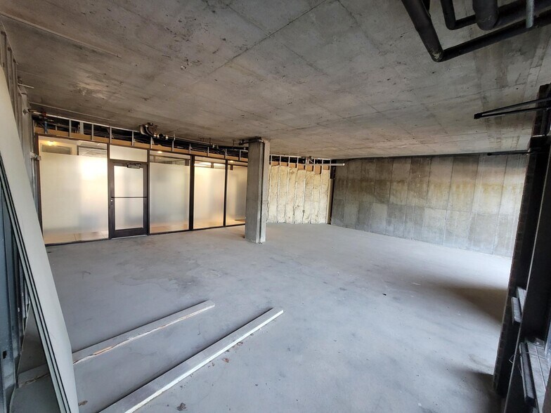 More Photos Of 700 E 8th St, Kansas City Apartments For Lease