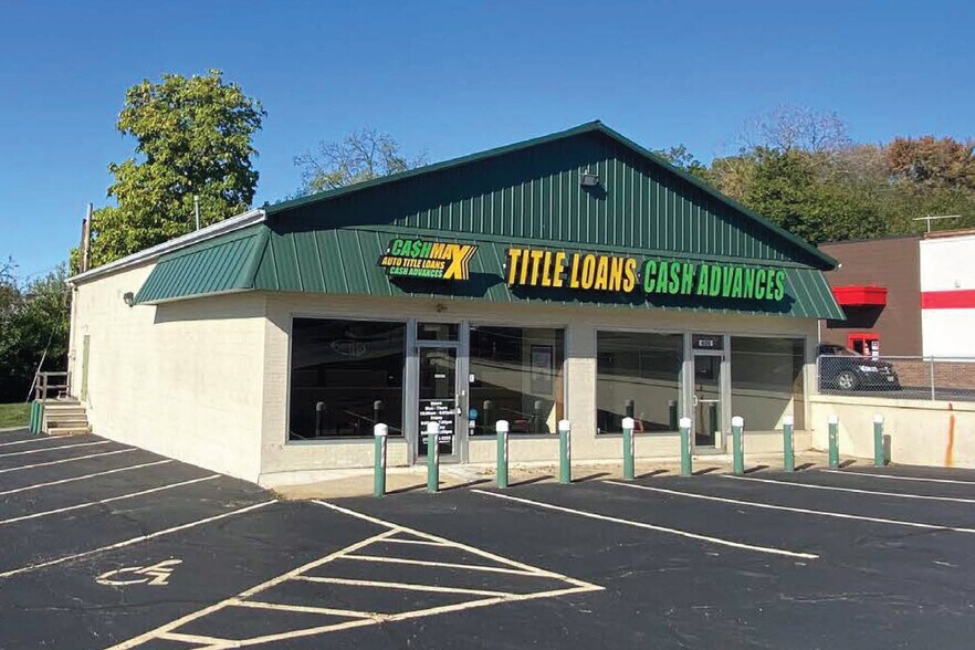 Primary Photo Of 406 Beall Ave, Wooster Restaurant For Lease