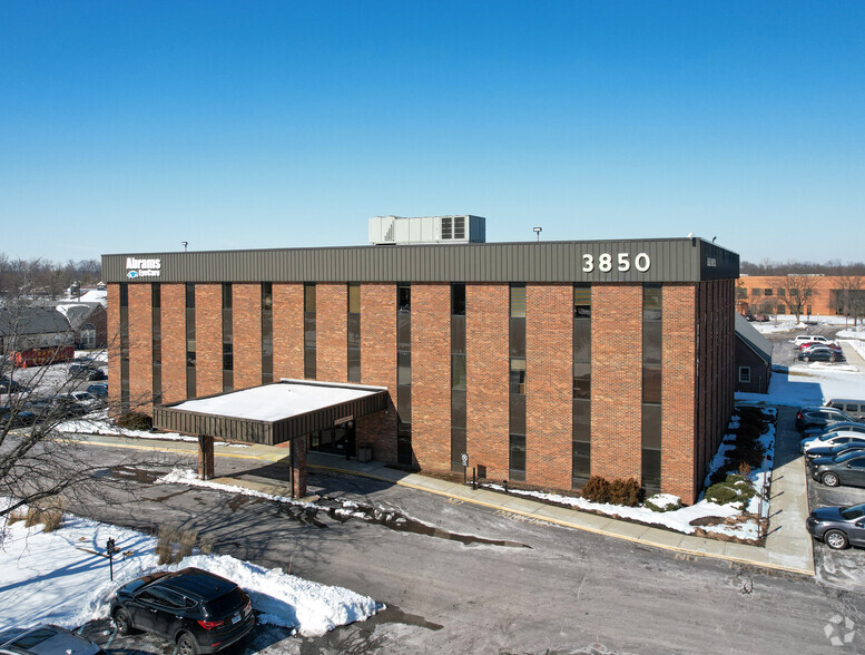 Primary Photo Of 3850 Shore Dr, Indianapolis Medical For Lease