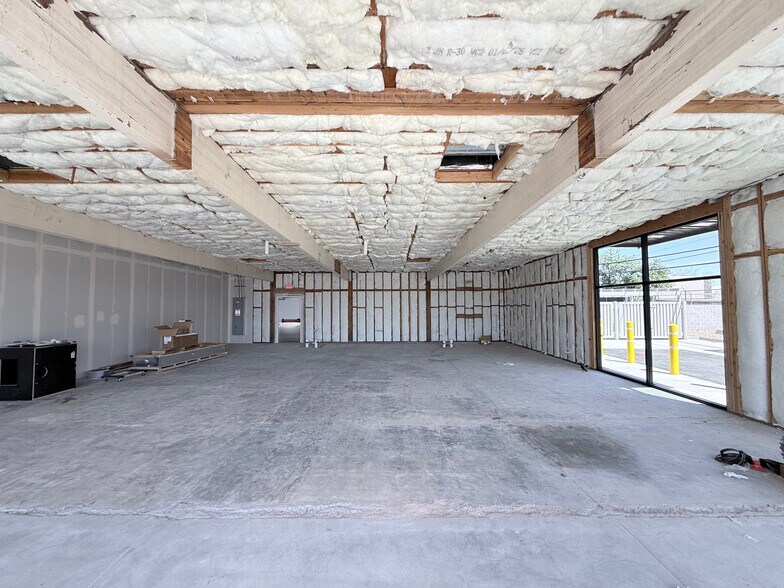 More Photos Of 4856 S Maryland Pky, Las Vegas Freestanding For Lease