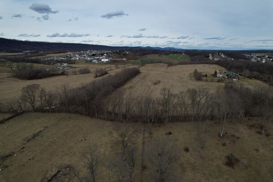 More Photos Of 1623 Lost Rd, Martinsburg Land For Sale