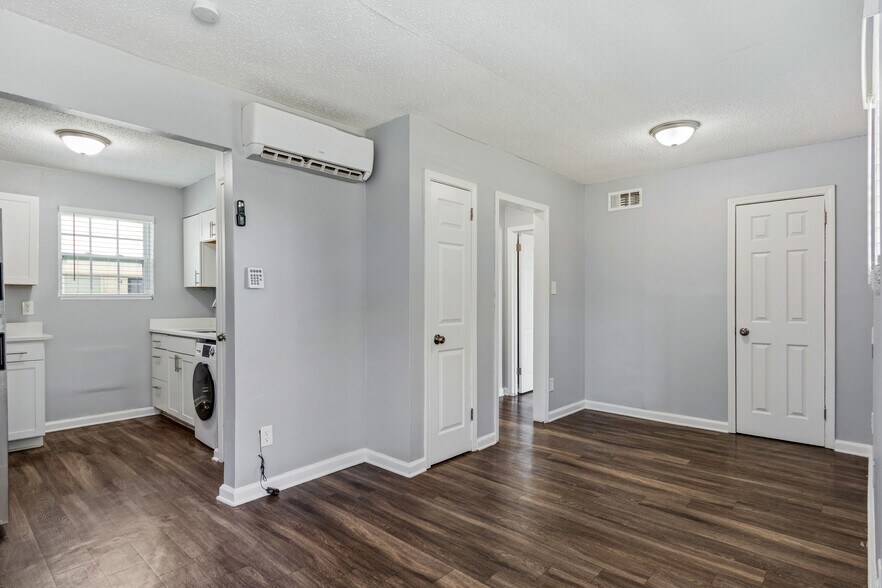 More Photos Of 1060 Merriwether Ave, Memphis Apartments For Sale