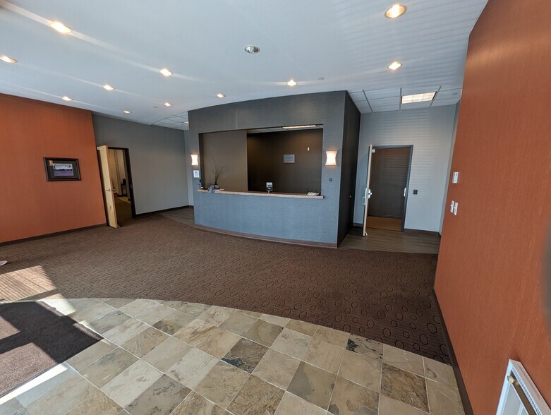 More Photos Of 5901 Technology Center Dr, Indianapolis Office For Lease