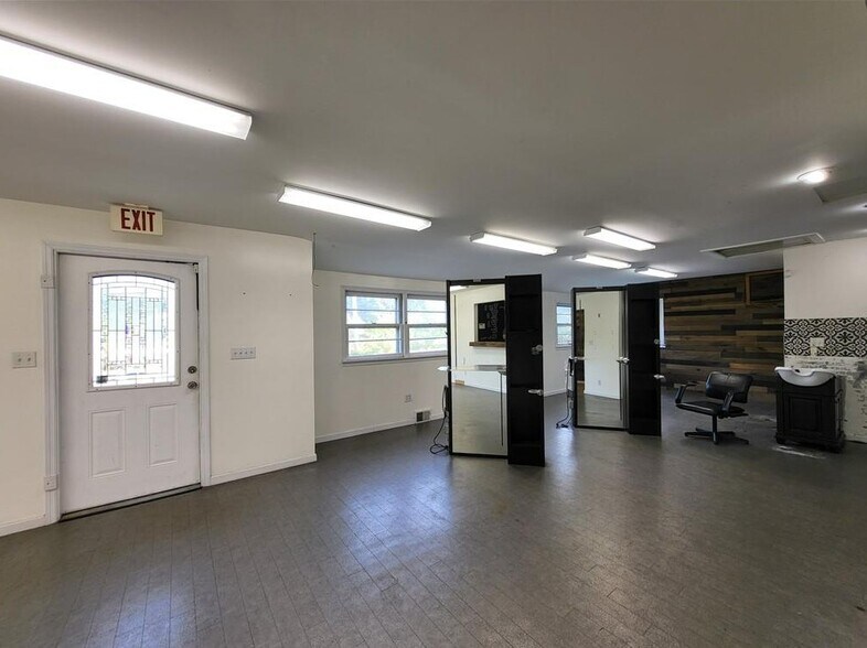 More Photos Of 790 E Route 211, Middletown Office For Lease