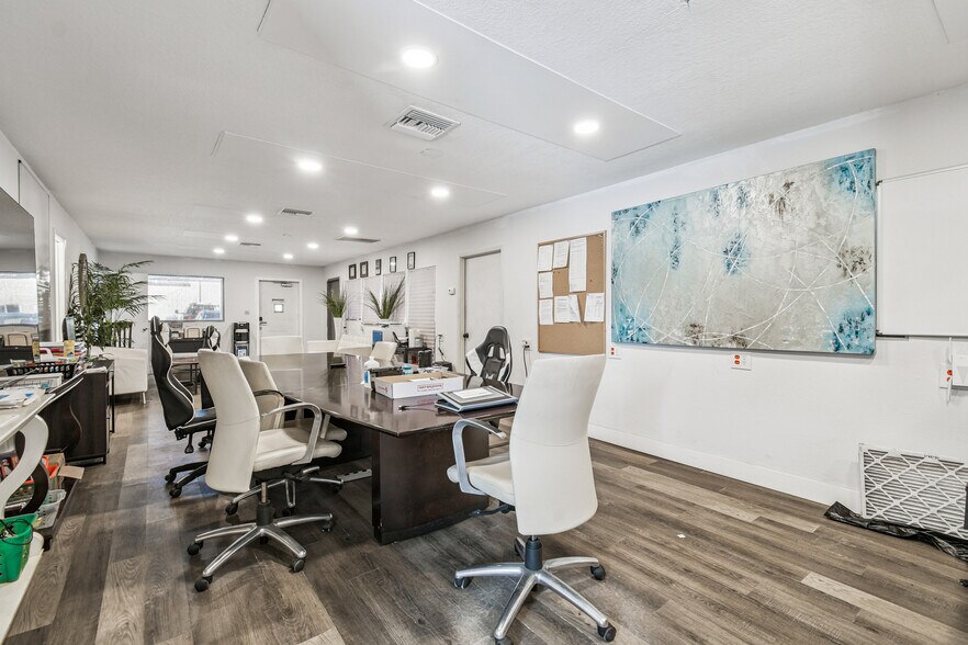 More Photos Of 6010 Wall St, Port Richey Warehouse For Sale