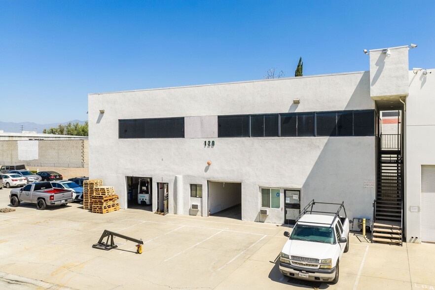 More Photos Of 127-129 S 8th Ave, La Puente Warehouse For Sale