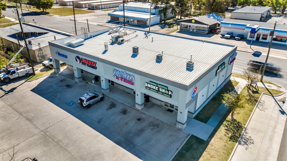 More Photos Of 1108 W Adams Ave, Temple Freestanding For Sale