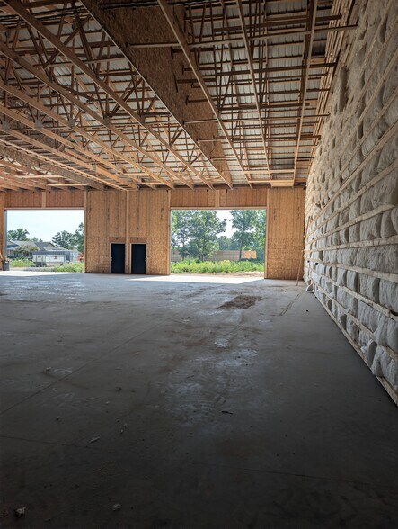 More Photos Of N7144 Bowers Rd, Elkhorn Industrial For Lease