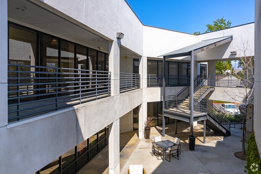 More Photos Of 1730 W Cameron Ave, West Covina Coworking Space