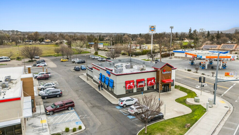 More Photos Of 220 Antelope Blvd, Red Bluff Restaurant For Sale