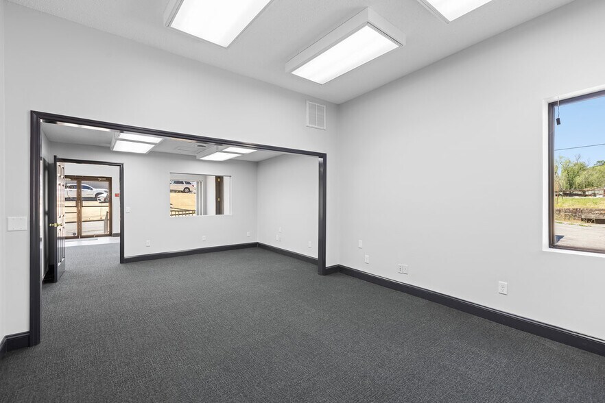 More Photos Of 4608 Hixson Pike, Hixson Office For Lease
