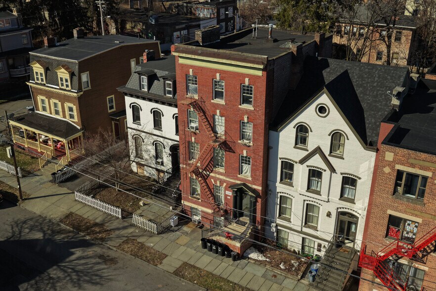 More Photos Of 277 Grand St, Newburgh Apartments For Sale