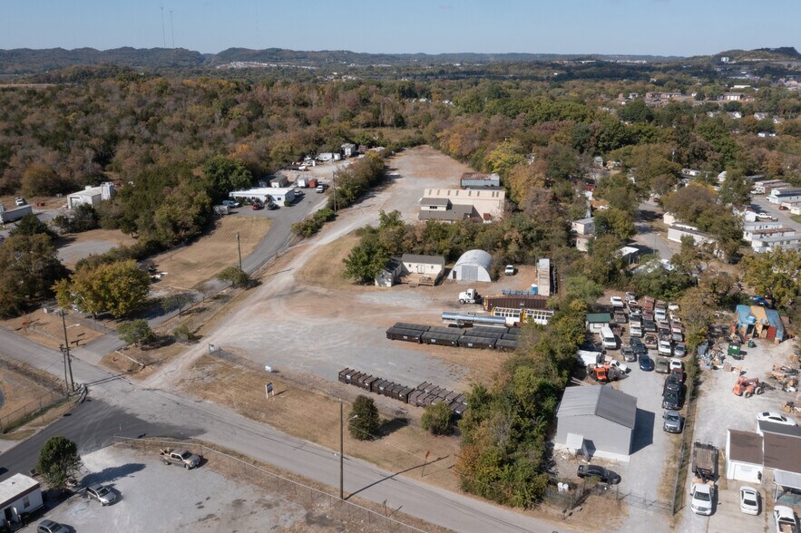 More Photos Of 135 Lemuel Rd, Nashville Warehouse For Lease