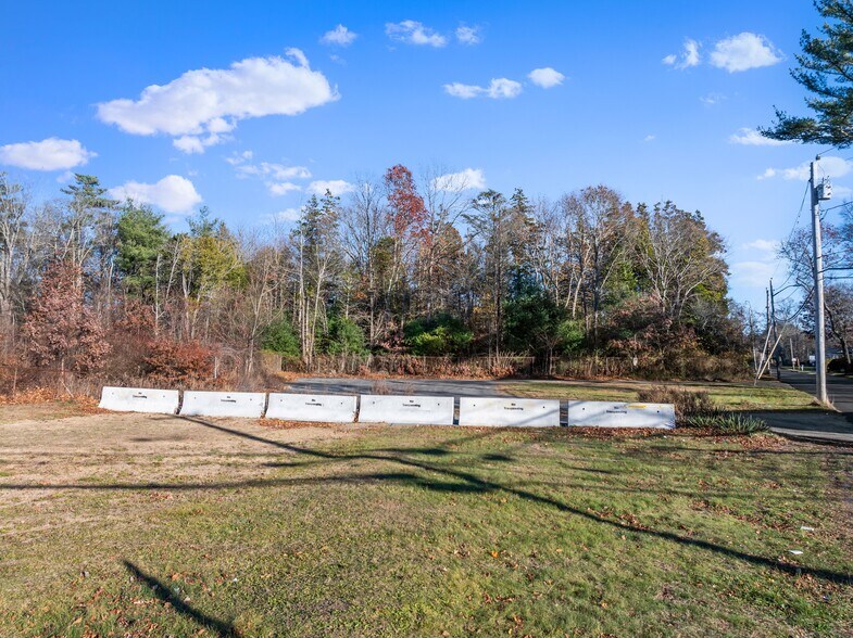 More Photos Of 3388 Acushnet Ave, New Bedford Land For Sale