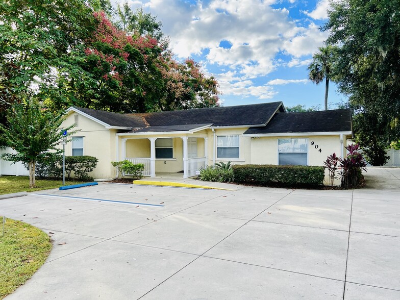 Primary Photo Of 904 W New York Ave, Deland Office For Sale