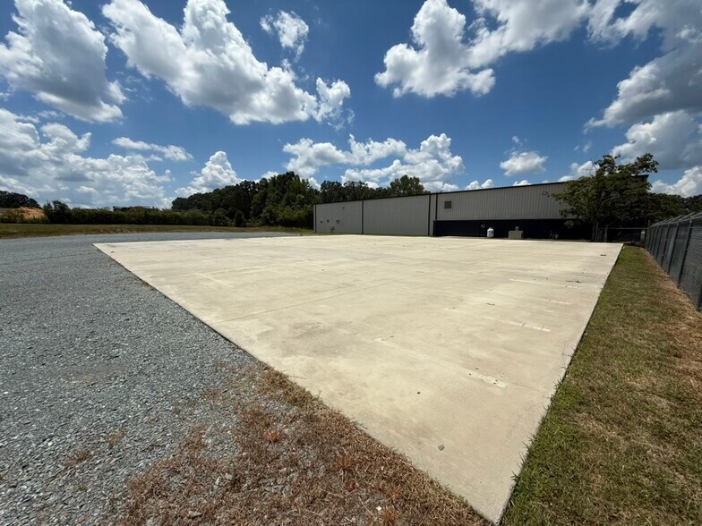 More Photos Of Westwood Industrial Dr, Monroe Land For Lease