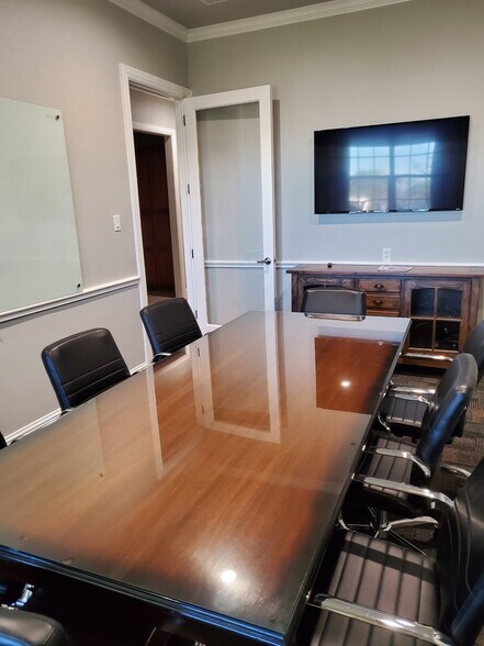 More Photos Of 212 E Broadway St, Prosper Office For Lease