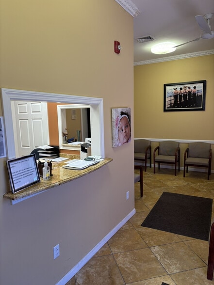 More Photos Of 356 East Ave, Pawtucket Freestanding For Sale