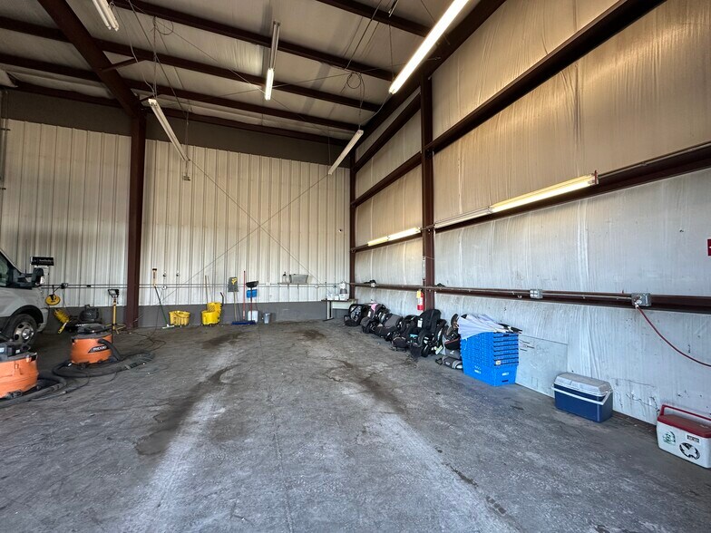 More Photos Of 2870 N Townsend Ave, Montrose Carwash For Sale