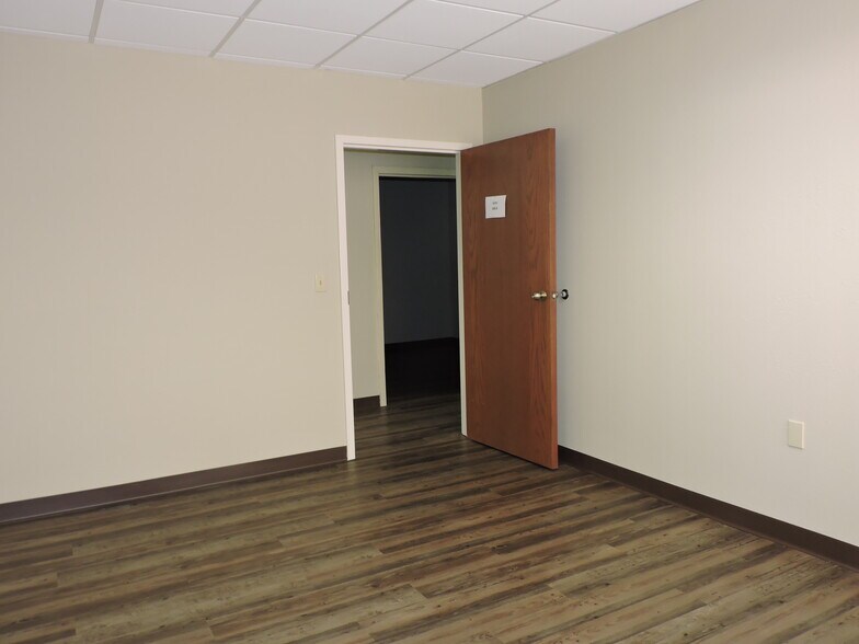 More Photos Of 500 S Florida Ave, Lakeland Coworking Space