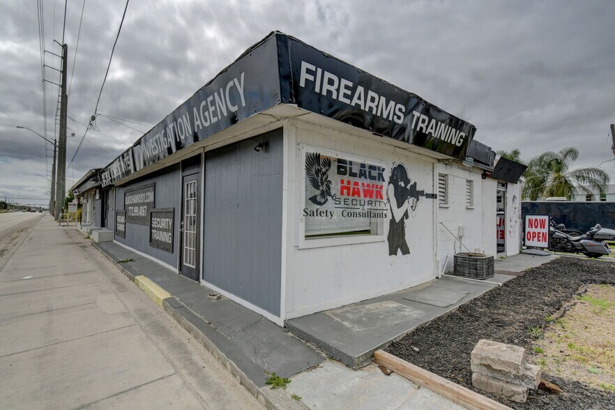 More Photos Of 5989 S US Highway 1, Fort Pierce Storefront For Sale