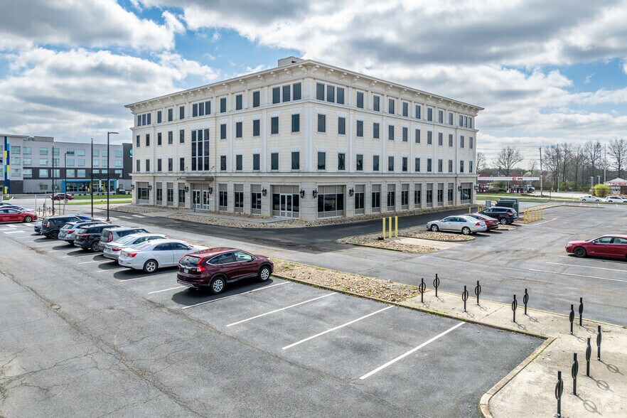 More Photos Of 6400 E Broad St, Columbus Medical For Sale