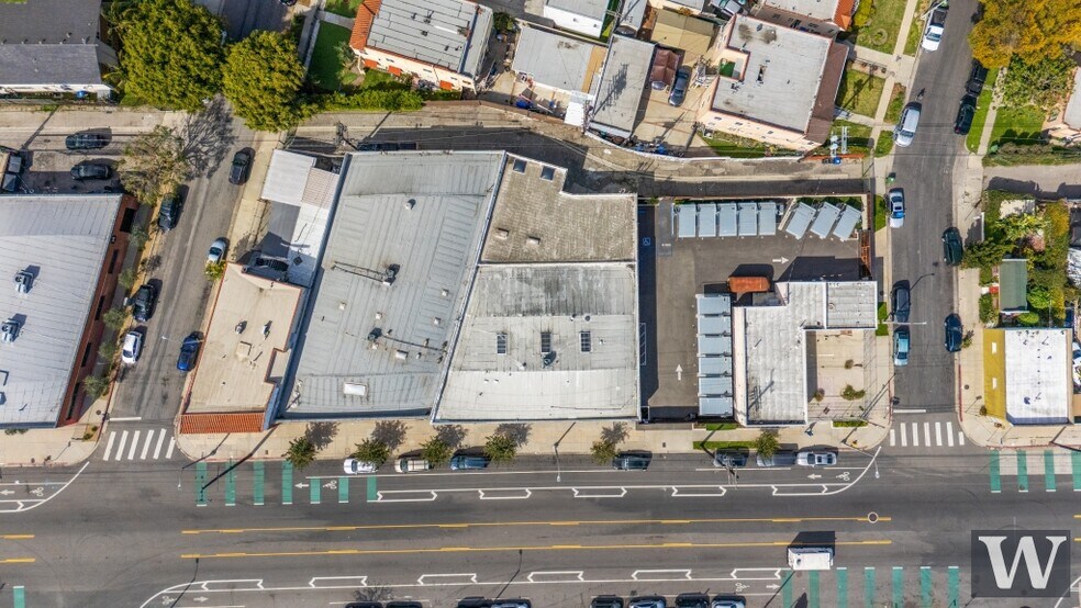 More Photos Of 5645-5655 W. Adams Boulevard Blvd, Los Angeles Warehouse For Lease