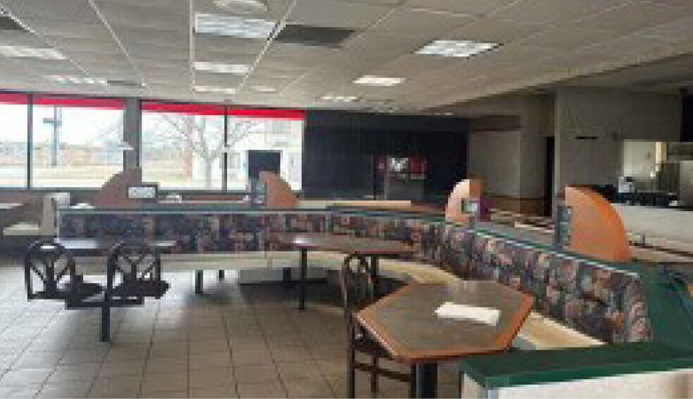 More Photos Of 3161 Joliet Ave, Missouri Valley Fast Food For Lease
