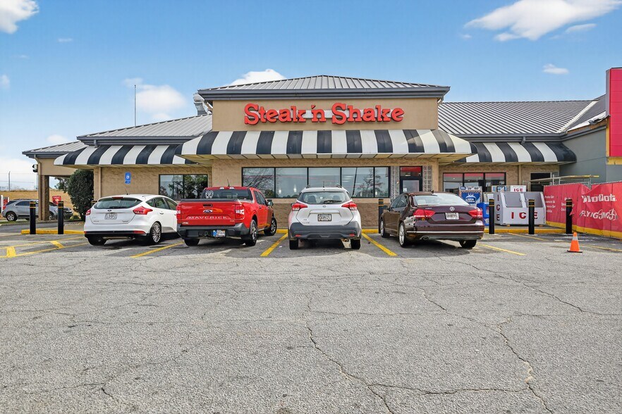 More Photos Of 4429 Old Union Rd, Tifton Fast Food For Sale