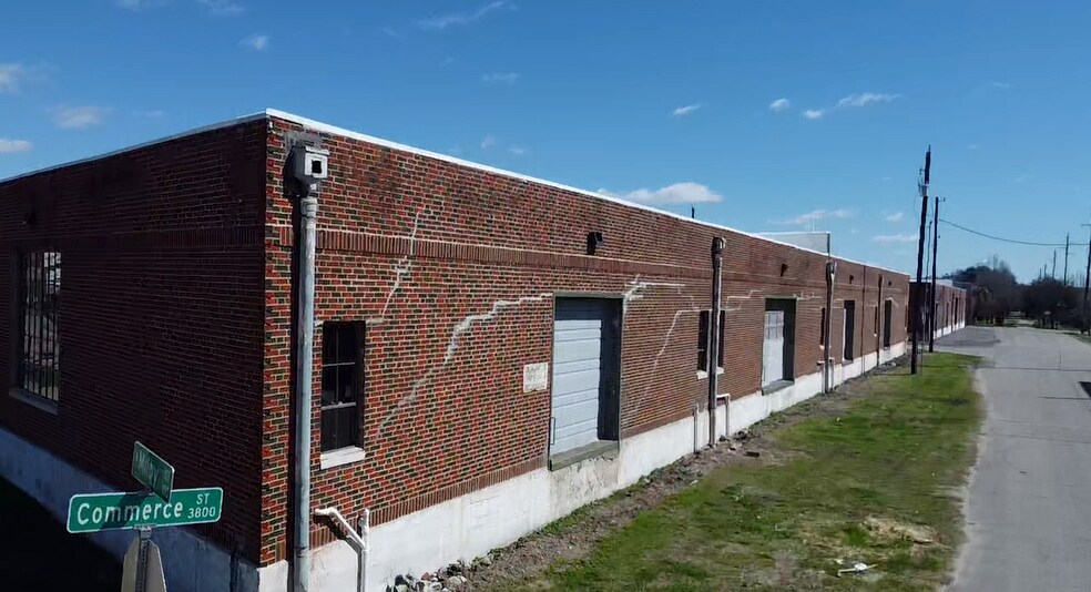 More Photos Of 10 N Milby St, Houston Warehouse For Lease