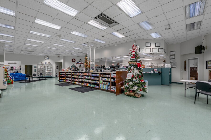 More Photos Of , Greenup General Retail For Sale