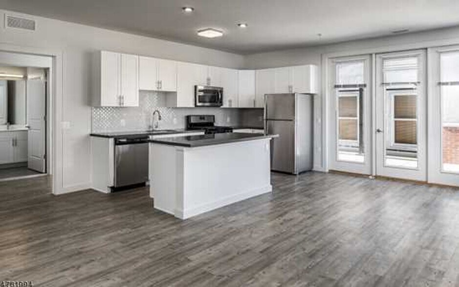 More Photos Of 411 North Ave W, Westfield Apartments For Sale