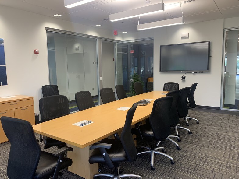 More Photos Of 6100 Chevy Chase Dr, Laurel Office For Lease