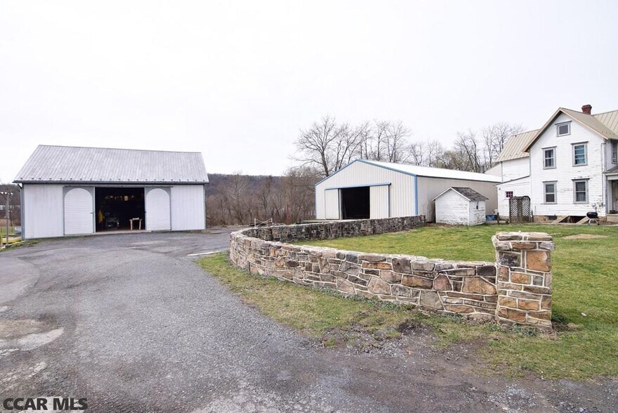 More Photos Of 518 Water St, Orbisonia Storefront For Sale