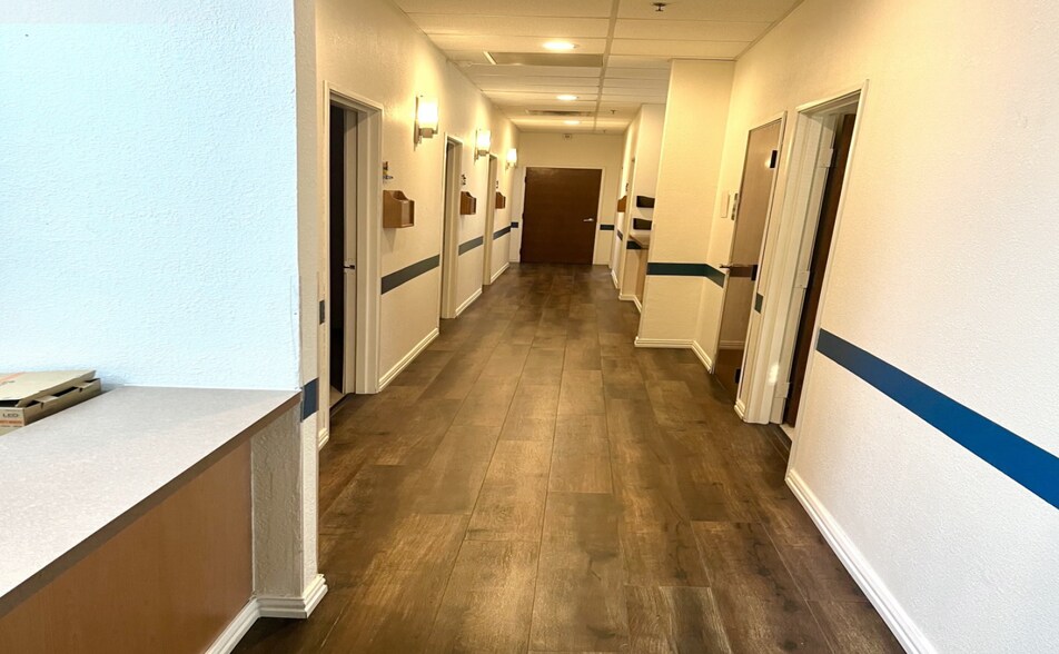 More Photos Of 3060 Communications Pky, Plano Medical For Lease