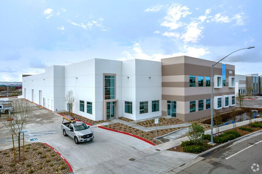 More Photos Of 8055 St. Andrews Ave, San Diego Warehouse For Lease