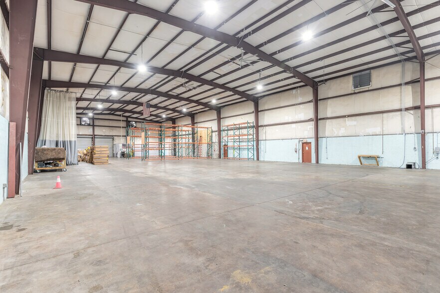 More Photos Of 430 Andalusia Ave, Ormond Beach Warehouse For Sale