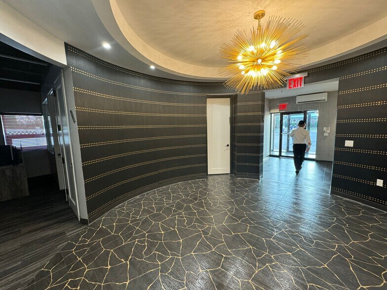 More Photos Of 319 E 54th St, Elmwood Park Light Distribution For Sale